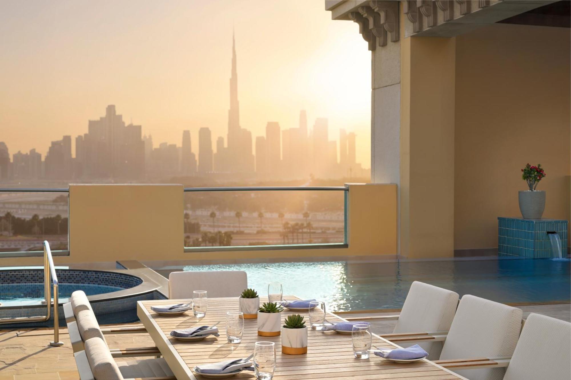 Marriott Executive Apartments Al Jaddaf, Dubái Exterior foto The Address Downtown Dubai