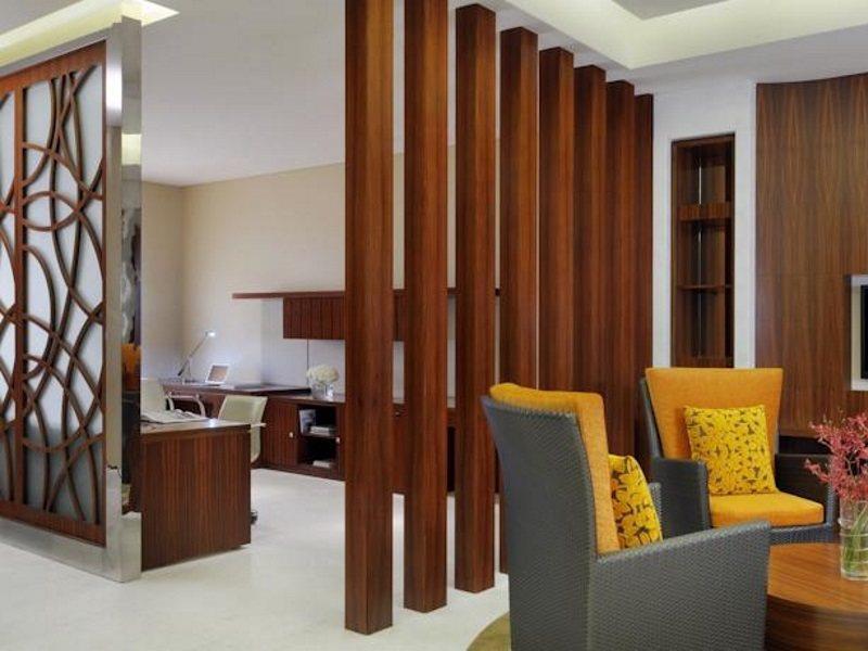 Marriott Executive Apartments Al Jaddaf, Dubái Exterior foto A room divider